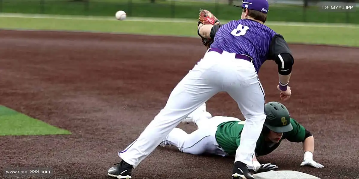 把热爱穿在身上，让每一件周边都成为你的骄傲！👕